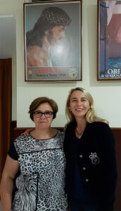 Maite Martinez Leandro, Cofrade de Honor 2017 y la Presidenta Mª Dolores Rodríguez Esquer