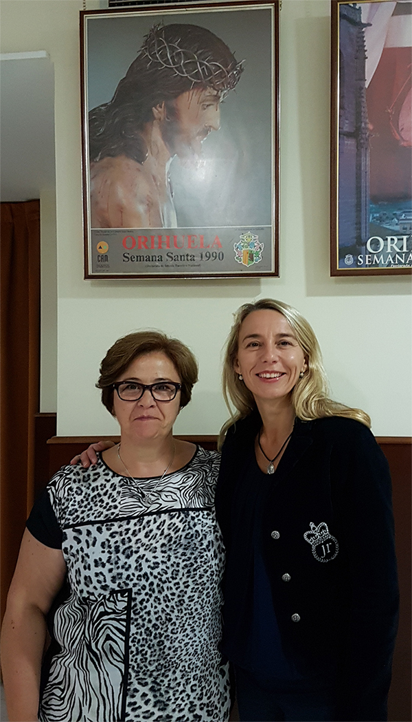  Maite Martinez Leandro, Cofrade de Honor 2017 y la Presidenta Mª Dolores Rodríguez Esquer